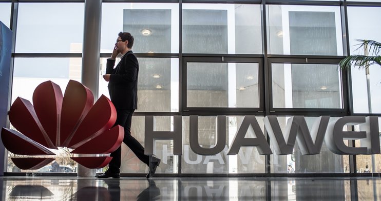 В поисках связей Huawei