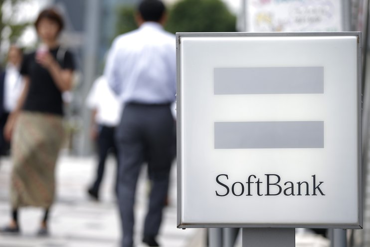 SoftBank планирует
