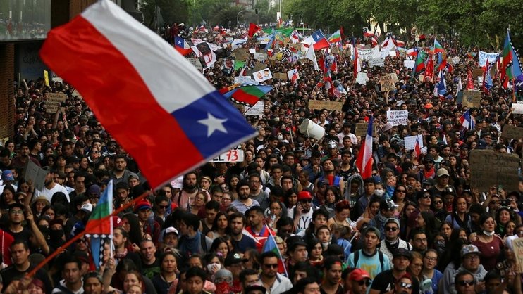 Почему Чили охватил