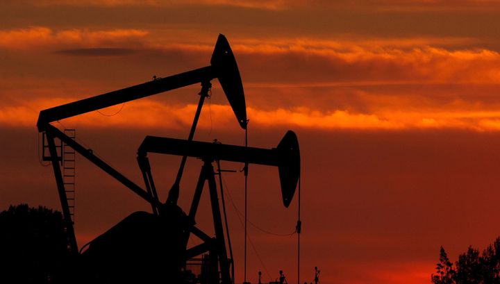 Цены на нефть упали ниже