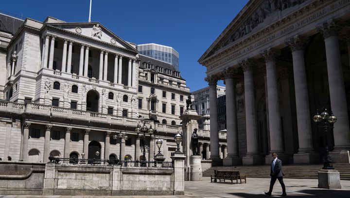 Банк Англии просит банки