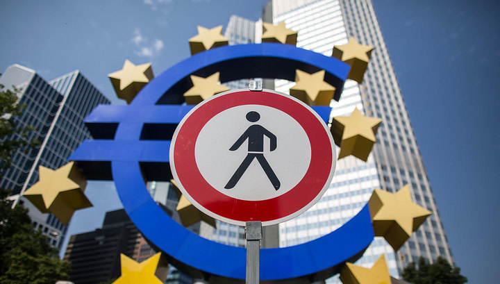 ЕЦБ: ВВП еврозоны упадет