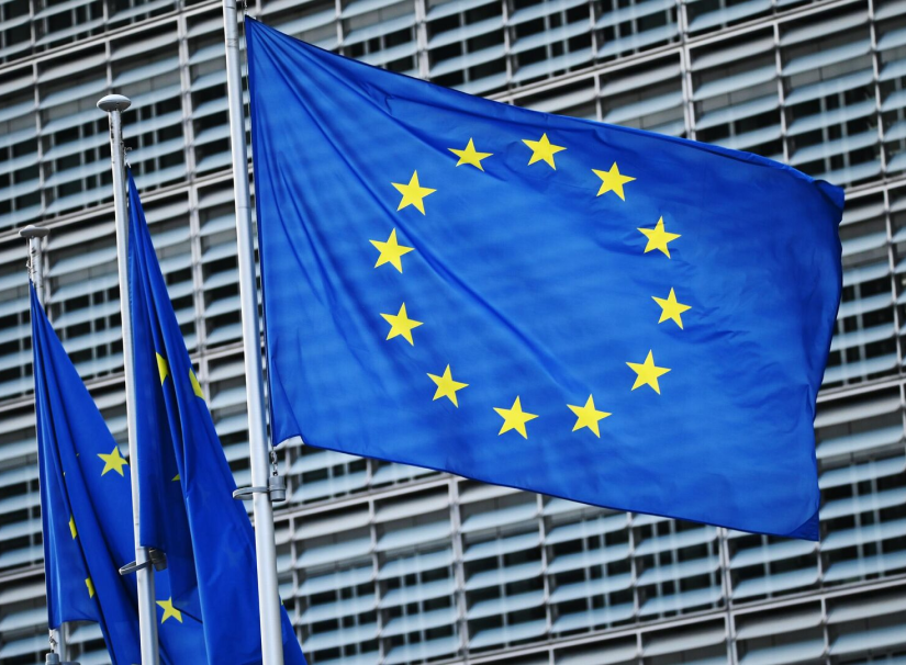 Совет ЕС утвердил полную приостановку соглашения об упрощенном визовом режиме с Россией