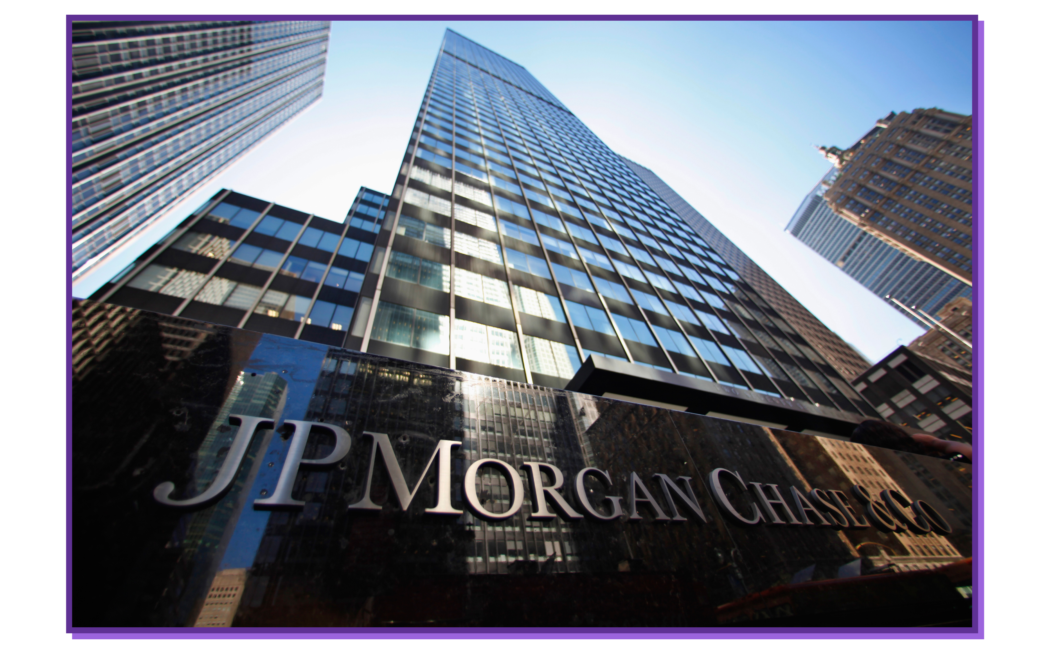 Jp bank. JPMORGAN Chase в Нью-Йорке. Банк JPMORGAN Chase. Нью-Йорк здание JPMORGAN Chase & co. Jp Morgan Chase Лондон.